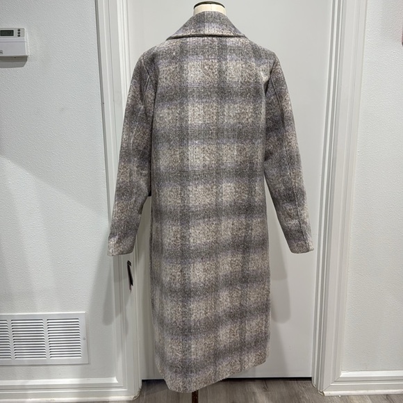 Vince Camuto Water Resistant Plaid Coat - L - Picture 4 of 11